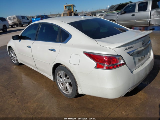 1N4AL3AP2FC105693 Nissan Altima 2.5 Sv