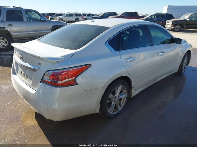 1N4AL3AP2FC105693 Nissan Altima 2.5 Sv
