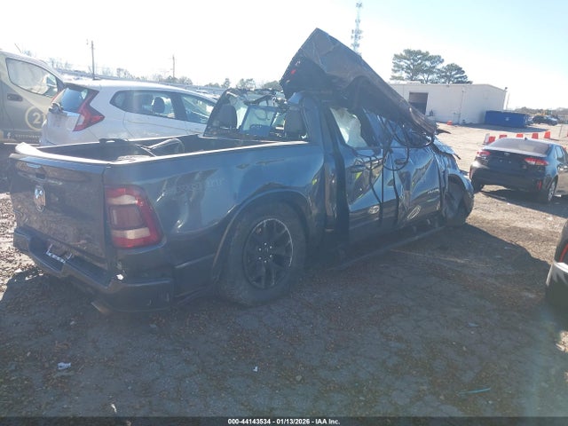 44143534 :رقم المزاد ، 1C6RREJTXLN311968 vin ، 2020 Ram 1500 Laramie  4x2 5'7 Box مزاد بيع