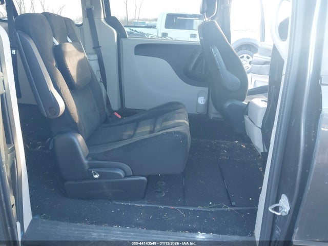 44143549 :رقم المزاد ، 2C4RDGCG4FR591722 vin ، 2015 Dodge Grand Caravan Sxt مزاد بيع