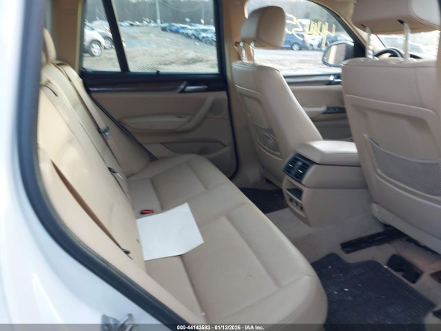 2015 BMW X3 5UXWX9C50F0D58629 Photo 7