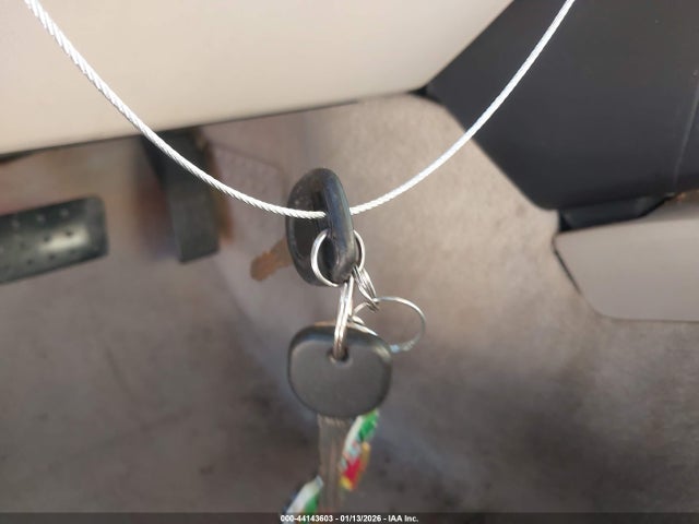 2005 CADILLAC CTS 1G6DP567850212623 Photo 10