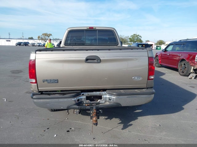2002 Ford F-350 Lariat/xl/xlt მანქანა იყიდება აუქციონზე, vin: 1FTSX30F22EB40938, აუქციონის ნომერი: 44143621