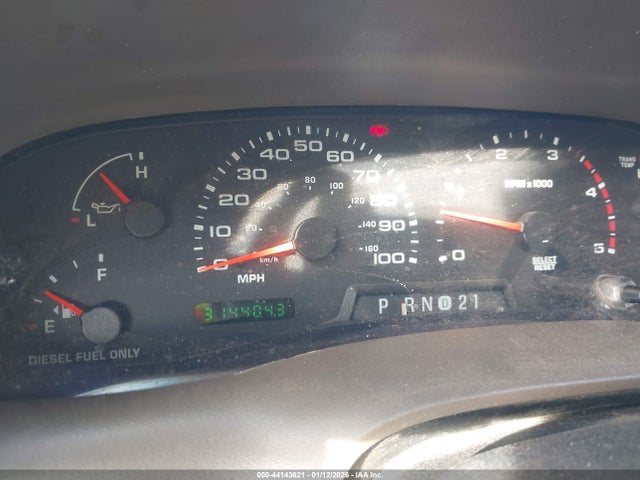 2002 Ford F-350 Lariat/xl/xlt მანქანა იყიდება აუქციონზე, vin: 1FTSX30F22EB40938, აუქციონის ნომერი: 44143621