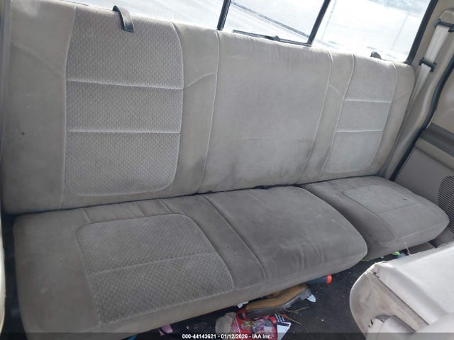 2002 Ford F-350 Lariat/xl/xlt მანქანა იყიდება აუქციონზე, vin: 1FTSX30F22EB40938, აუქციონის ნომერი: 44143621