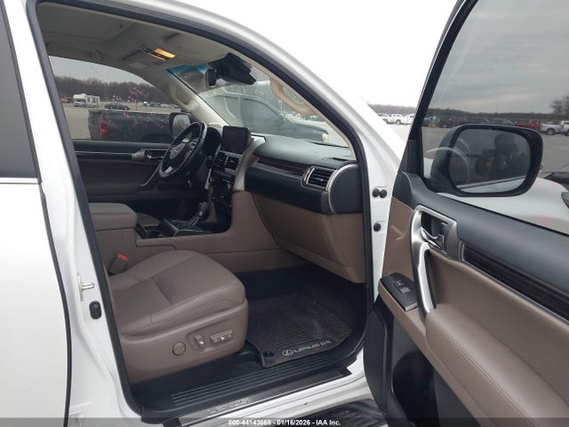 44143668 :رقم المزاد ، JTJAM7BX0P5346717 vin ، 2023 Lexus Gx 460 Premium مزاد بيع