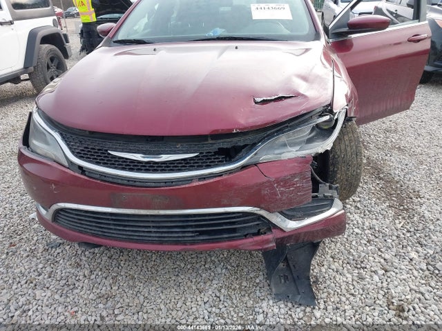 Продажа на аукционе авто 2015 Chrysler 200 Limited, vin: 1C3CCCAB7FN608250, номер лота: 44143669