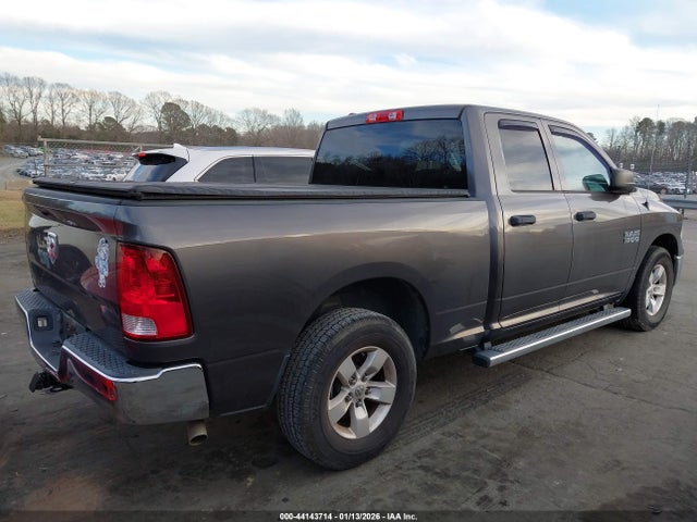 44143714 :رقم المزاد ، 1C6RR6FG7HS591696 vin ، 2017 Ram 1500 Tradesman Quad Cab 4x2 6'4 Box مزاد بيع