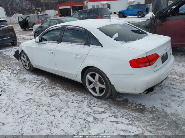 2009 AUDI A4 WAUMF78K19N011360 Photo 2