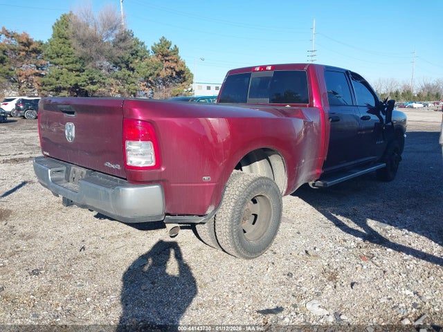 Продаж на аукціоні авто 2022 Ram 3500 Tradesman  4x4 8' Box, vin: 3C63RRGL1NG113957, номер лоту: 44143730