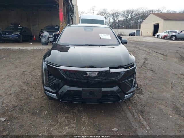 Продажа на аукционе авто 2025 Cadillac Optiq Sport 1 Awd, vin: 3GYK3EMR9SS223505, номер лота: 44143753