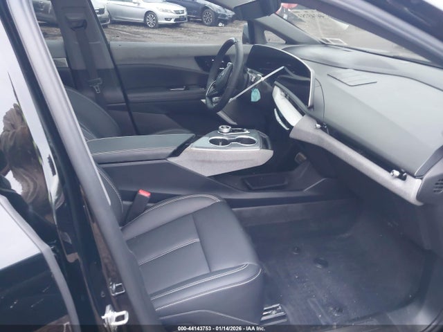 2025 CADILLAC OPTIQ 3GYK3EMR9SS223505 Photo 4