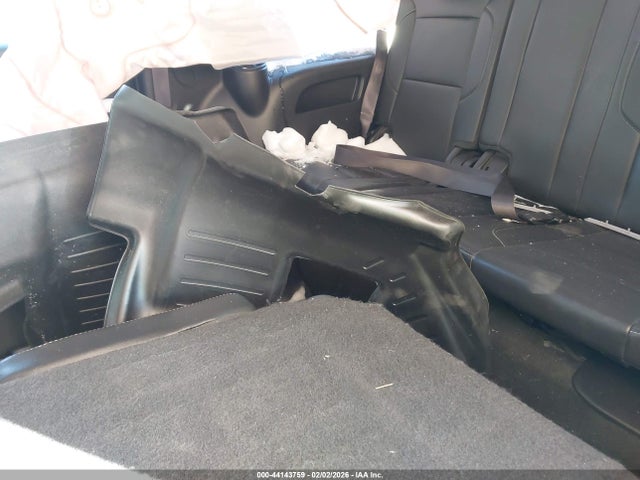 1GNSKJKC2GR313063 Chevrolet Suburban Ltz