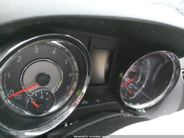 Продажа на аукционе авто 2015 Chrysler Town & Country S, vin: 2C4RC1HG7FR525478, номер лота: 44143772