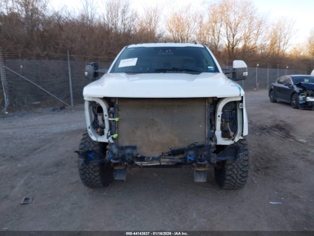 44143837 :رقم المزاد ، 1FT7W2BT6KED90642 vin ، 2019 Ford F-250 Xl مزاد بيع