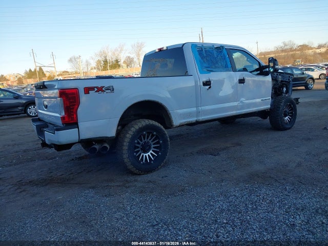 44143837 :رقم المزاد ، 1FT7W2BT6KED90642 vin ، 2019 Ford F-250 Xl مزاد بيع