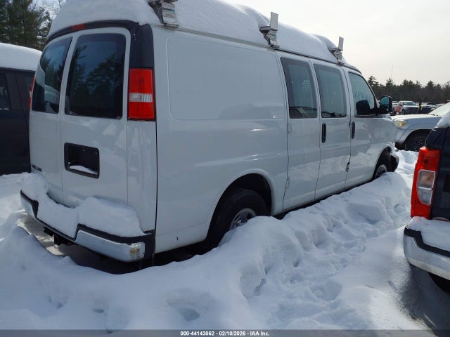 1GCWGAFG8K1367726 Chevrolet Express 2500 Work Van