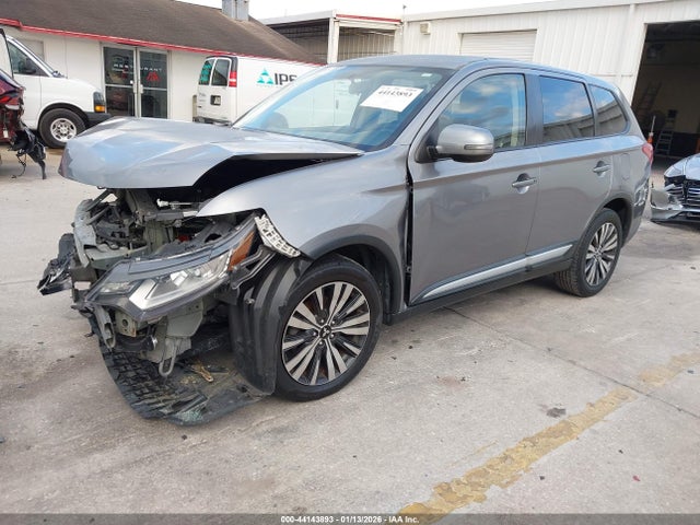 2019 MITSUBISHI OUTLANDER JA4AD3A33KZ046224 Photo 1