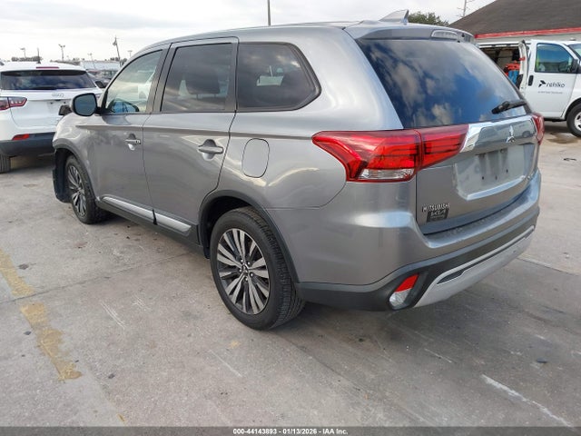 2019 MITSUBISHI OUTLANDER JA4AD3A33KZ046224 Photo 2