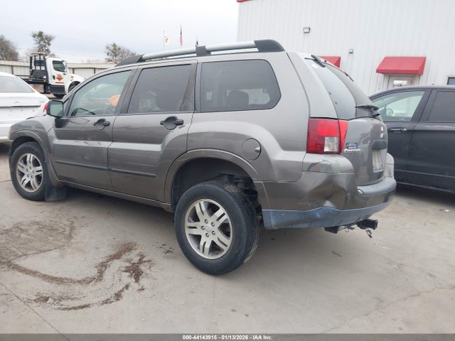 2006 MITSUBISHI ENDEAVOR 4A4MN21S96E072446 Photo 2