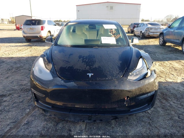 5YJ3E1EBXJF170559 Tesla Model 3 Long Range/performance