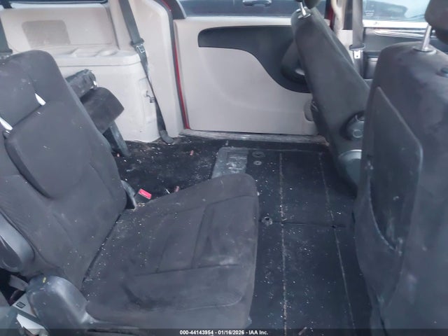 44143954 :رقم المزاد ، 2C4RDGBG6DR563502 vin ، 2013 Dodge Grand Caravan Se مزاد بيع