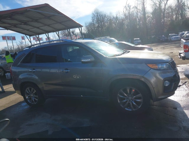 Продажа на аукционе авто 2012 Kia Sorento Sx V6, vin: 5XYKWDA24CG247731, номер лота: 44143972