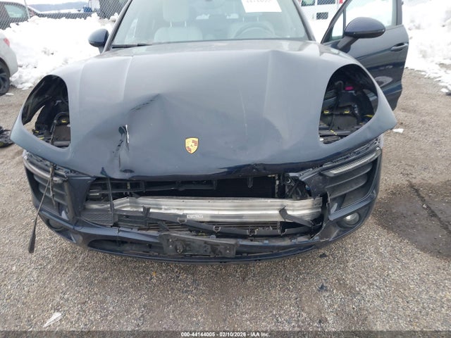 2018 PORSCHE MACAN WP1AA2A53JLB01877 Photo 5
