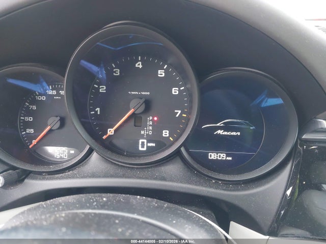 2018 PORSCHE MACAN WP1AA2A53JLB01877 Photo 6