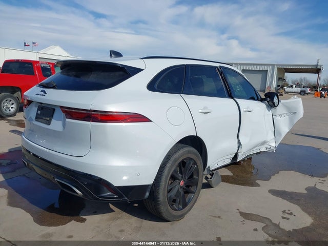 2021 JAGUAR F-PACE SADCJ2EU1MA667276 Photo 3
