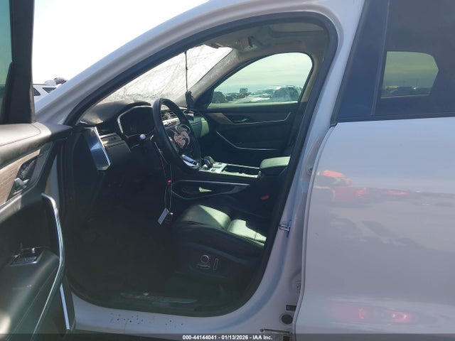 2021 JAGUAR F-PACE SADCJ2EU1MA667276 Photo 4
