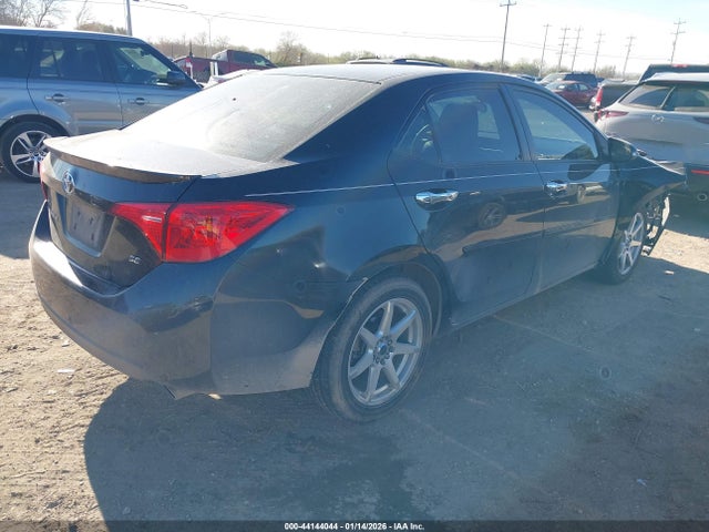 Toyota COROLLA SE 2019 5YFBURHE3KP863885 Image 4