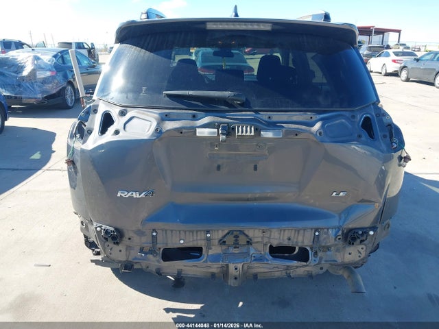 Toyota RAV4 LE 2017 JTMZFREV5HD107936 Image 16