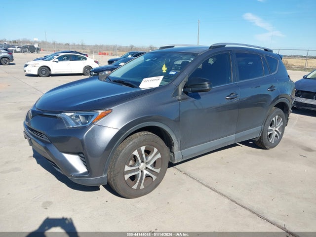 2017 TOYOTA RAV4 JTMZFREV5HD107936 Photo 1