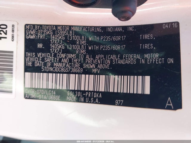 5TDYK3DC8GS738669 Toyota Sienna Xle Premium 8 Passenger