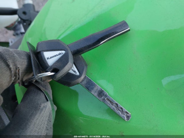 Продаж на аукціоні авто 2024 Kawasaki Ex500 H, vin: ML5EXGH11RDA05833, номер лоту: 44144070