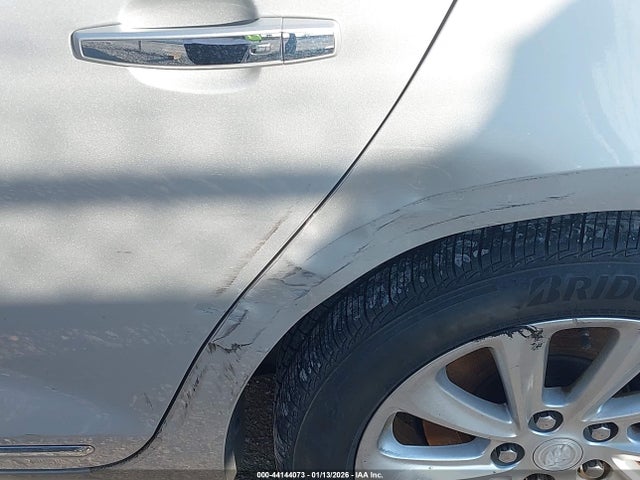 1G4GB5G37FF134012 Buick Lacrosse Leather