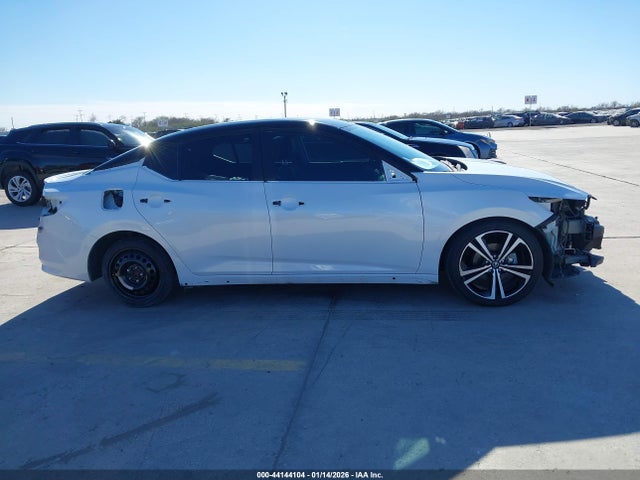 3N1AB8DV8MY312777 Nissan Sentra Sr Xtronic Cvt