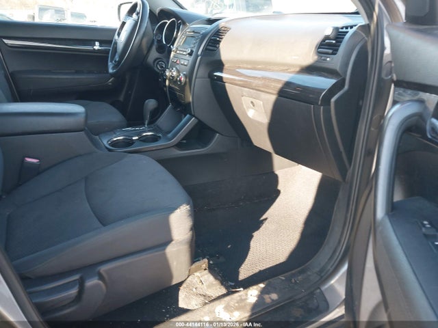 2013 KIA SORENTO 5XYKTDA21DG399265 Photo 4