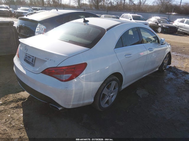 2016 MERCEDES-BENZ CLA 250 WDDSJ4GB4GN368625 Photo 3