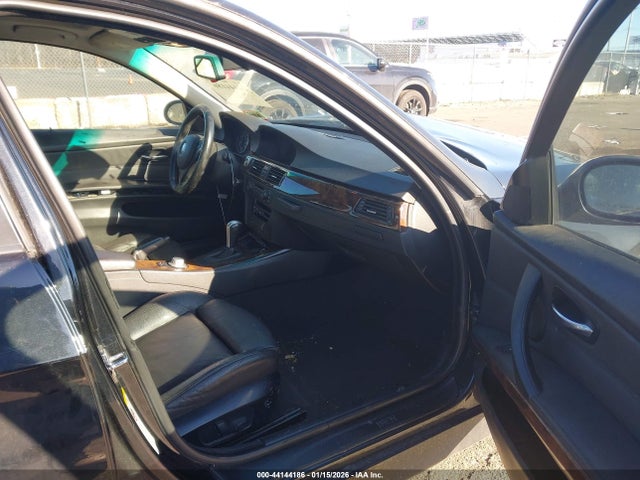 2006 BMW 330I WBAVB335X6KS33533 Photo 4