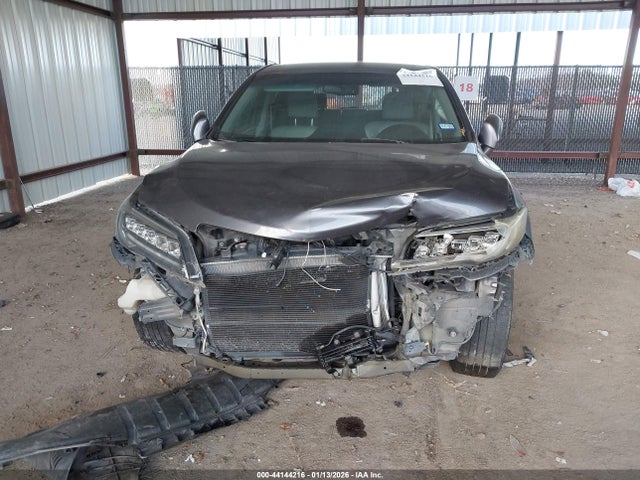 2017 ACURA RDX 5J8TB3H55HL013024 Photo 5