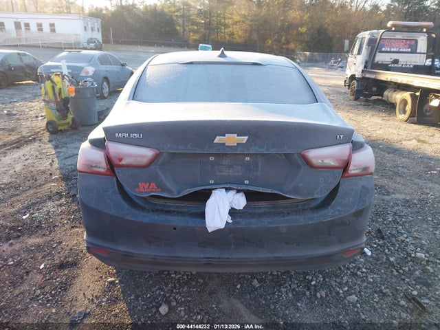 1G1ZD5ST0LF096061 Chevrolet Malibu Fwd Lt