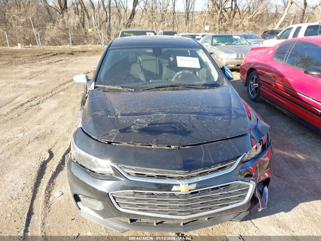 Продаж на аукціоні авто 2018 Chevrolet Malibu Lt, vin: 1G1ZD5ST3JF179092, номер лоту: 44144236