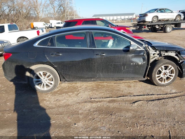 Продаж на аукціоні авто 2018 Chevrolet Malibu Lt, vin: 1G1ZD5ST3JF179092, номер лоту: 44144236