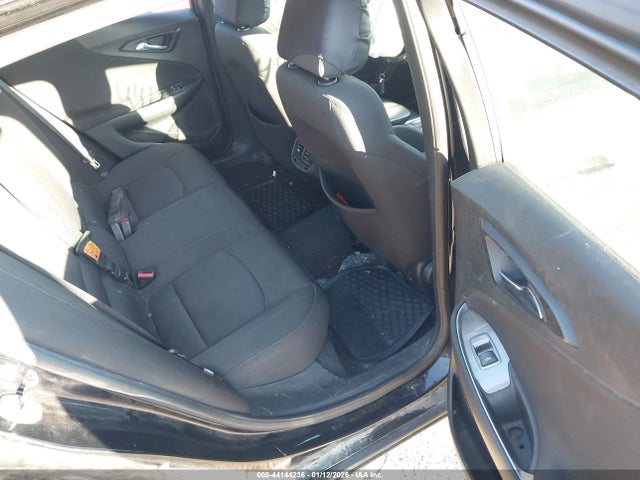 Продаж на аукціоні авто 2018 Chevrolet Malibu Lt, vin: 1G1ZD5ST3JF179092, номер лоту: 44144236
