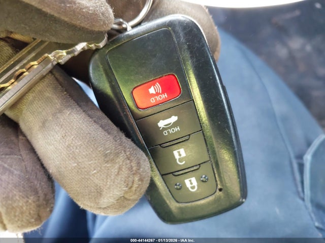 2019 Toyota Camry Hybrid Xle მანქანა იყიდება აუქციონზე, vin: 4T1B21HK9KU515536, აუქციონის ნომერი: 44144267