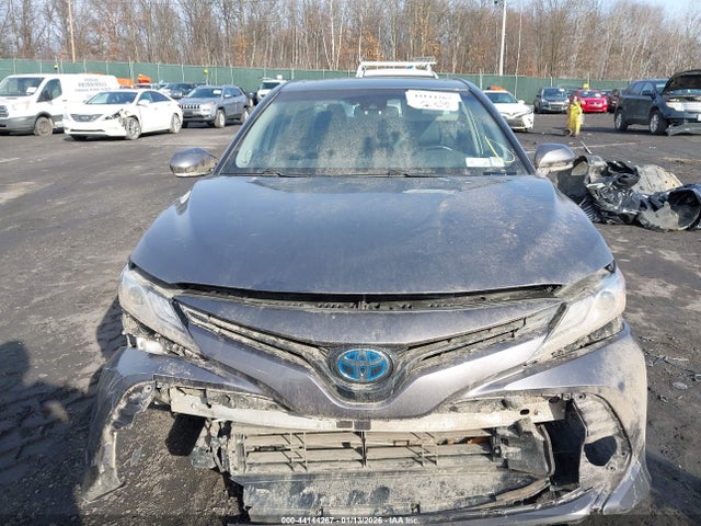 2019 Toyota Camry Hybrid Xle მანქანა იყიდება აუქციონზე, vin: 4T1B21HK9KU515536, აუქციონის ნომერი: 44144267