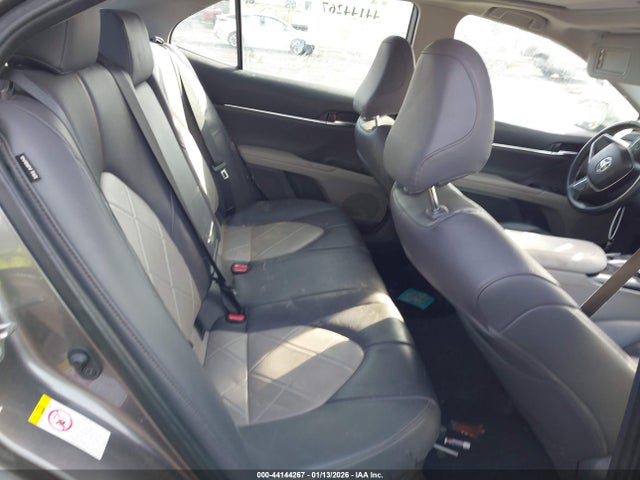 2019 Toyota Camry Hybrid Xle მანქანა იყიდება აუქციონზე, vin: 4T1B21HK9KU515536, აუქციონის ნომერი: 44144267