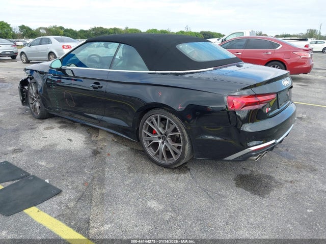 2023 AUDI S5 CABRIOLET WAUW4GF51PN008192 Photo 2